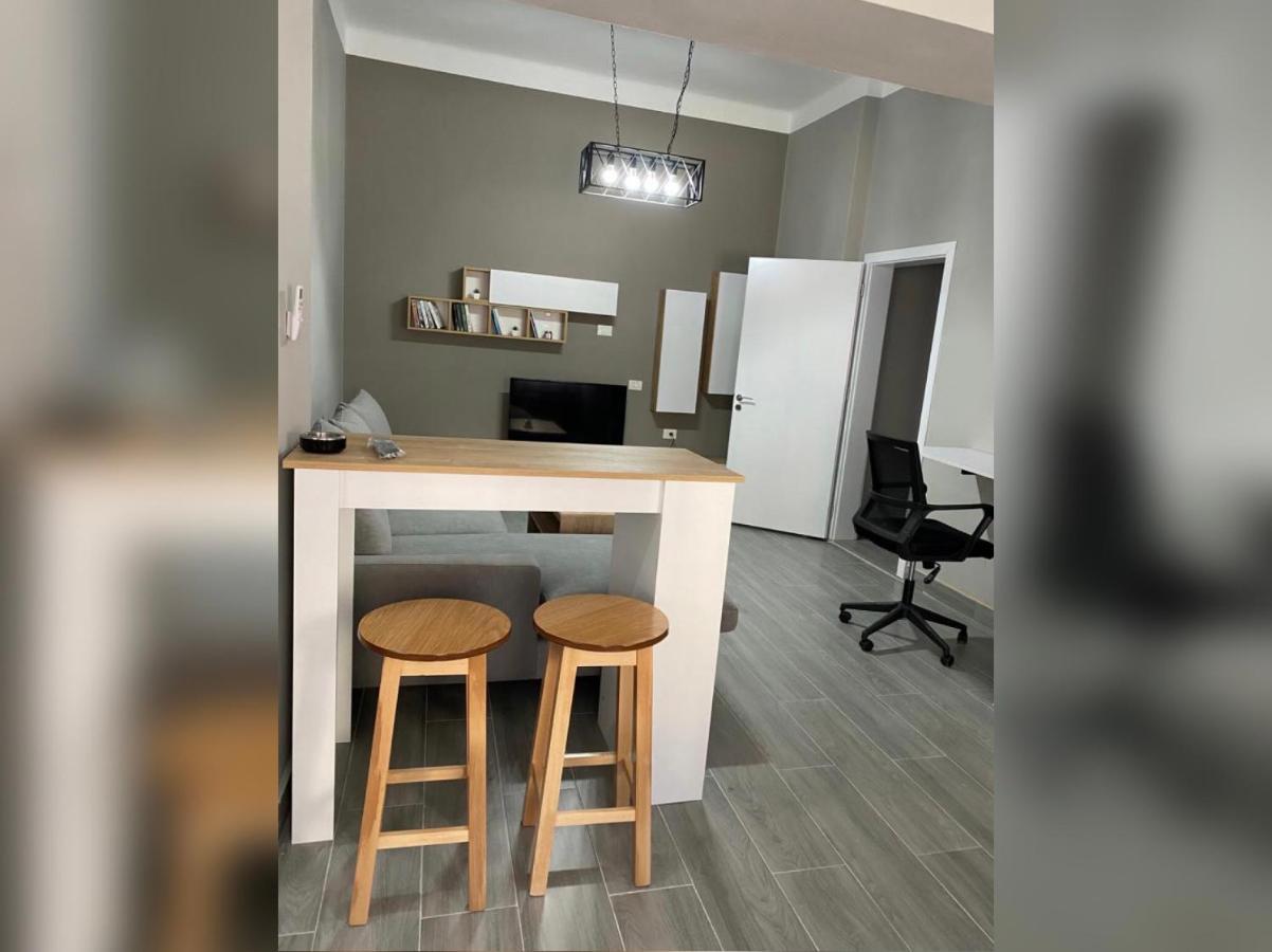 New New Bazaar Apartman Tirana Kültér fotó